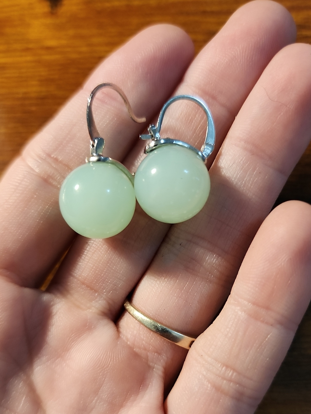 1pair silver and Jade Vintage Fashion Elegant Imitation Jade And Stone Drop